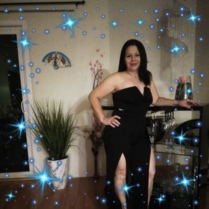 Meet your Posher, Leonor